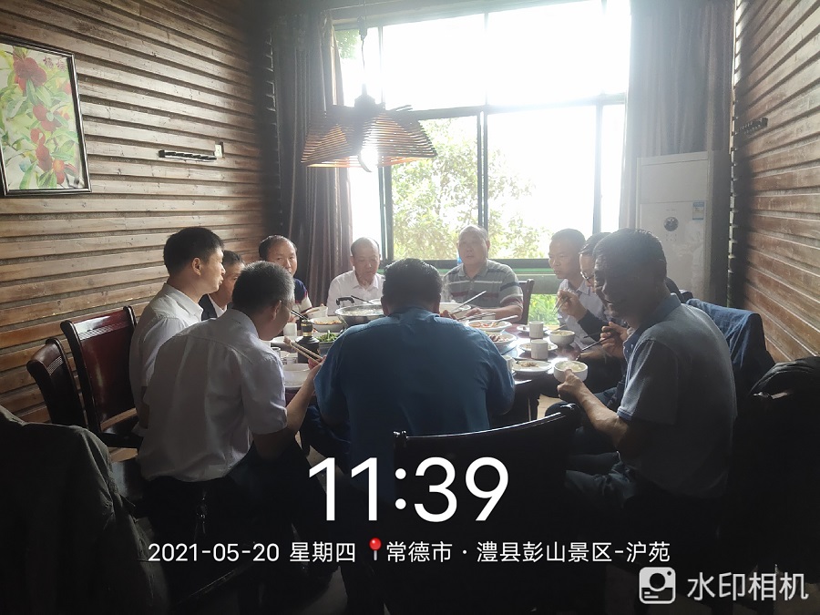 常德市康都物業(yè)服務(wù)有限公司,常德保安服務(wù)公司,保潔服務(wù),墻外高空清洗服務(wù)