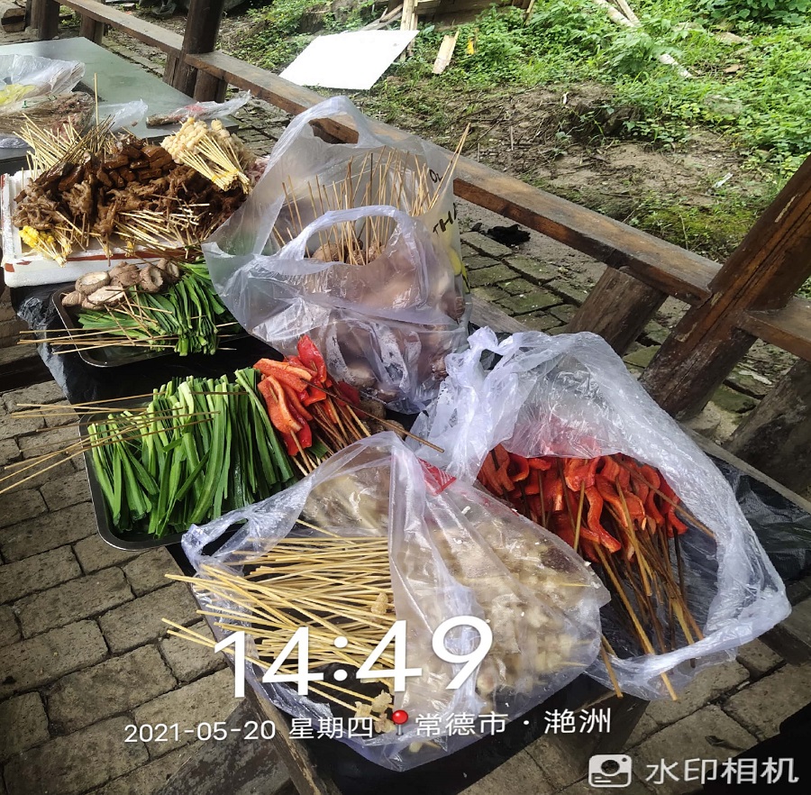 常德市康都物業(yè)服務(wù)有限公司,常德保安服務(wù)公司,保潔服務(wù),墻外高空清洗服務(wù)